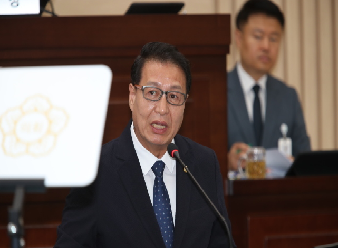 장경호 의원, “송학동~평화동 도로개설·중앙시장 주차장 사업 지연…시민 불편 가중”