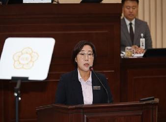 손진영 시의원, 익산시가 강행하는 만경강 수변도시! 재검토 촉구