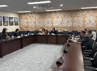 손진영 시의원, 관내 중학교 교장단과 현장 중심 교육정책 간담회