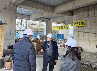 중앙동 ‘공포의 크레인’ 해결사...  2월 철거 가시화