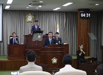 263회 임시회 1차본회의 5분자유발언 -  김충영