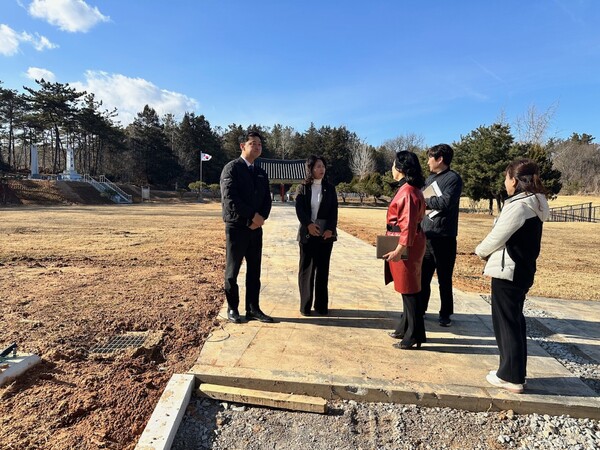 익산 팔봉동지역 주민 숙원사업 팔봉공원 쉼터 준공 눈앞